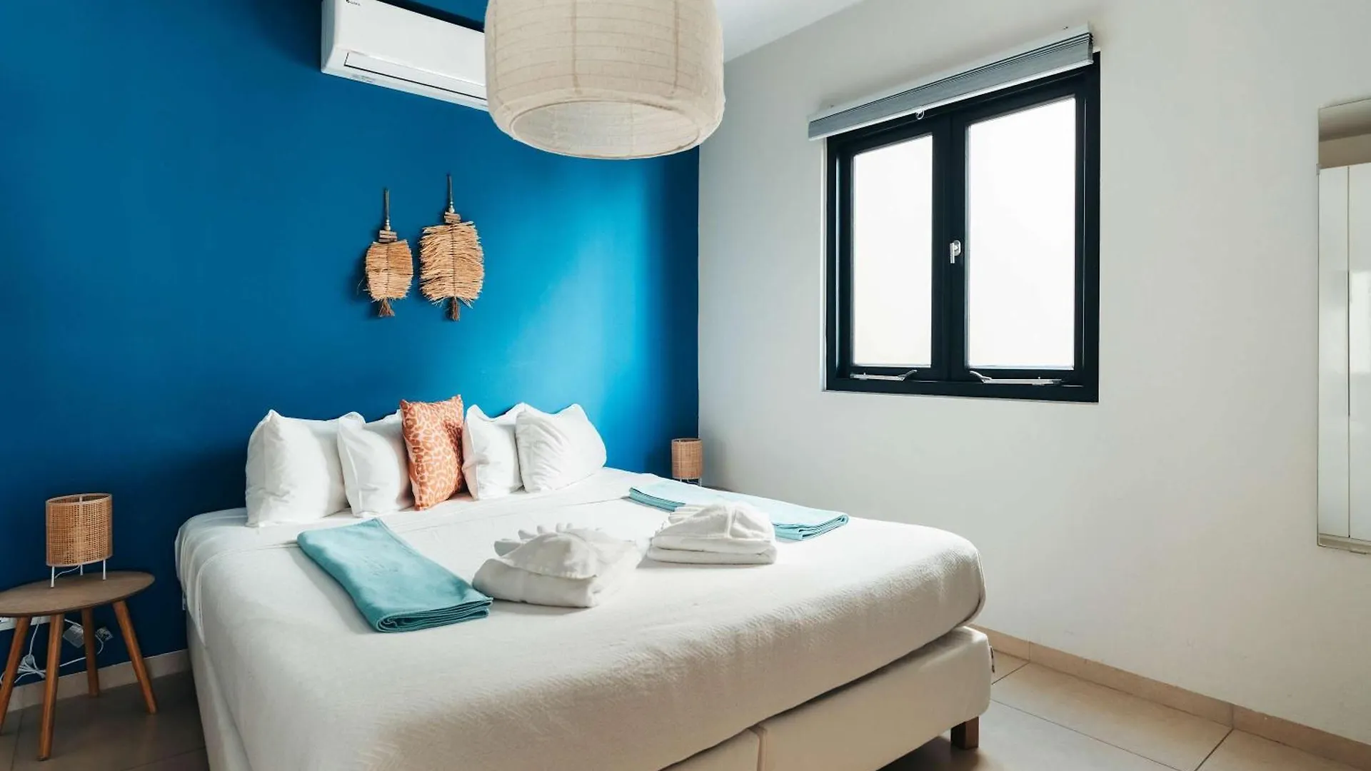 Seabreeze Retreat Stylish Blue Bay Residence Dorp Dorp Sint Michiel 0*,